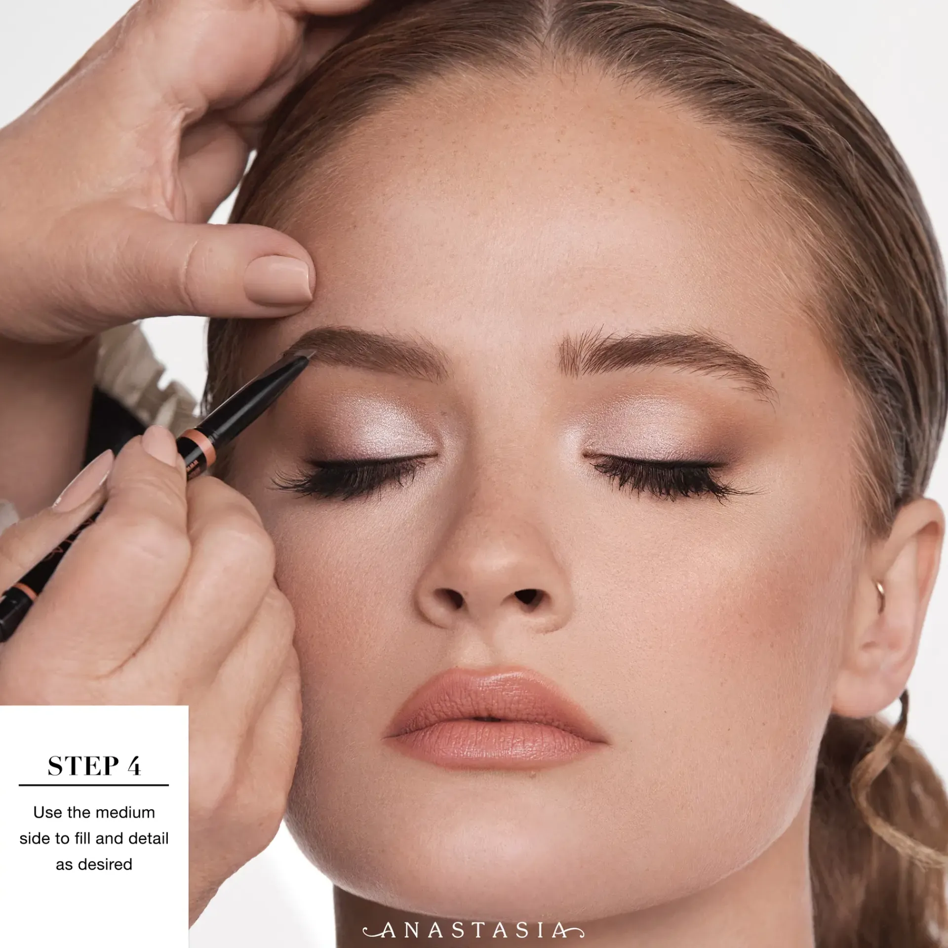 ANASTASIA BEVERLY HILLS Silmämeikit<Brow Definer kulmakynä 0,2 g