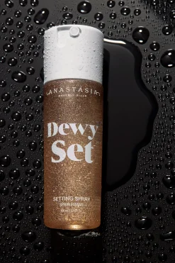 ANASTASIA BEVERLY HILLS Kasvomeikit<Dewy Setting Spray meikinkiinnityssuihke 100 ml