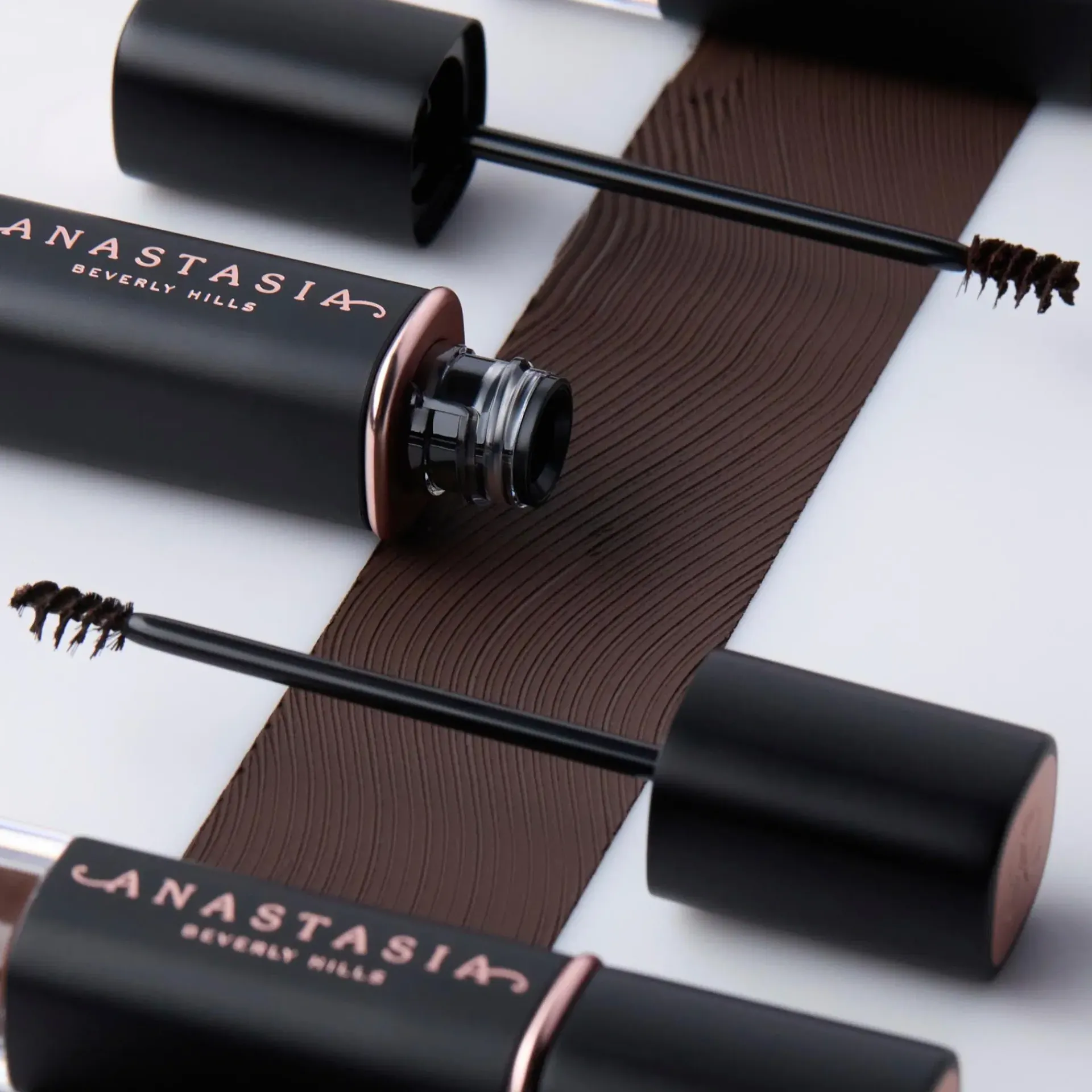 ANASTASIA BEVERLY HILLS Silmämeikit<Volumizing Brow Gel kulmakarvageeli 3,2 ml