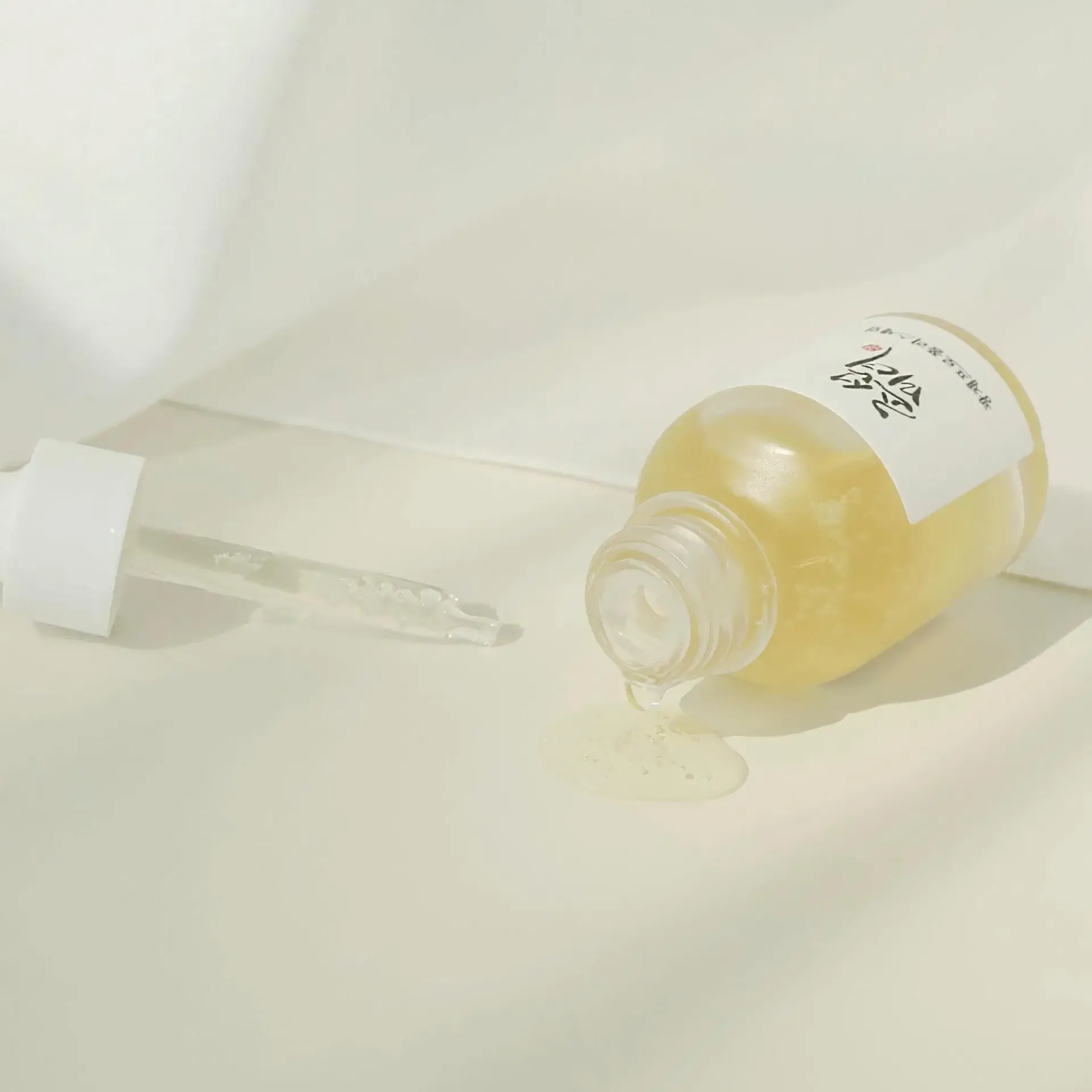 Beauty of Joseon Korealainen Ihonhoito|Ihonhoidon Tehoaineet<Glow Serum : Propolis + Niacinamide 30 ml