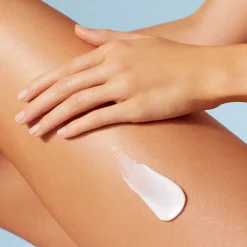 Biotherm Vartalonhoito<Life Plankton™ Moisturizing Body Milk vartaloemulsio 400 ml