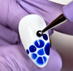 Bluesky Kynsimeikit Ja Kynsienhoito<Blossom Base UV-LED kovetteinen geelilakka 10 ml