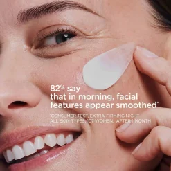Clarins Kasvojenhoito<Extra-Firming Night cream all skin types yövoide 50 ml