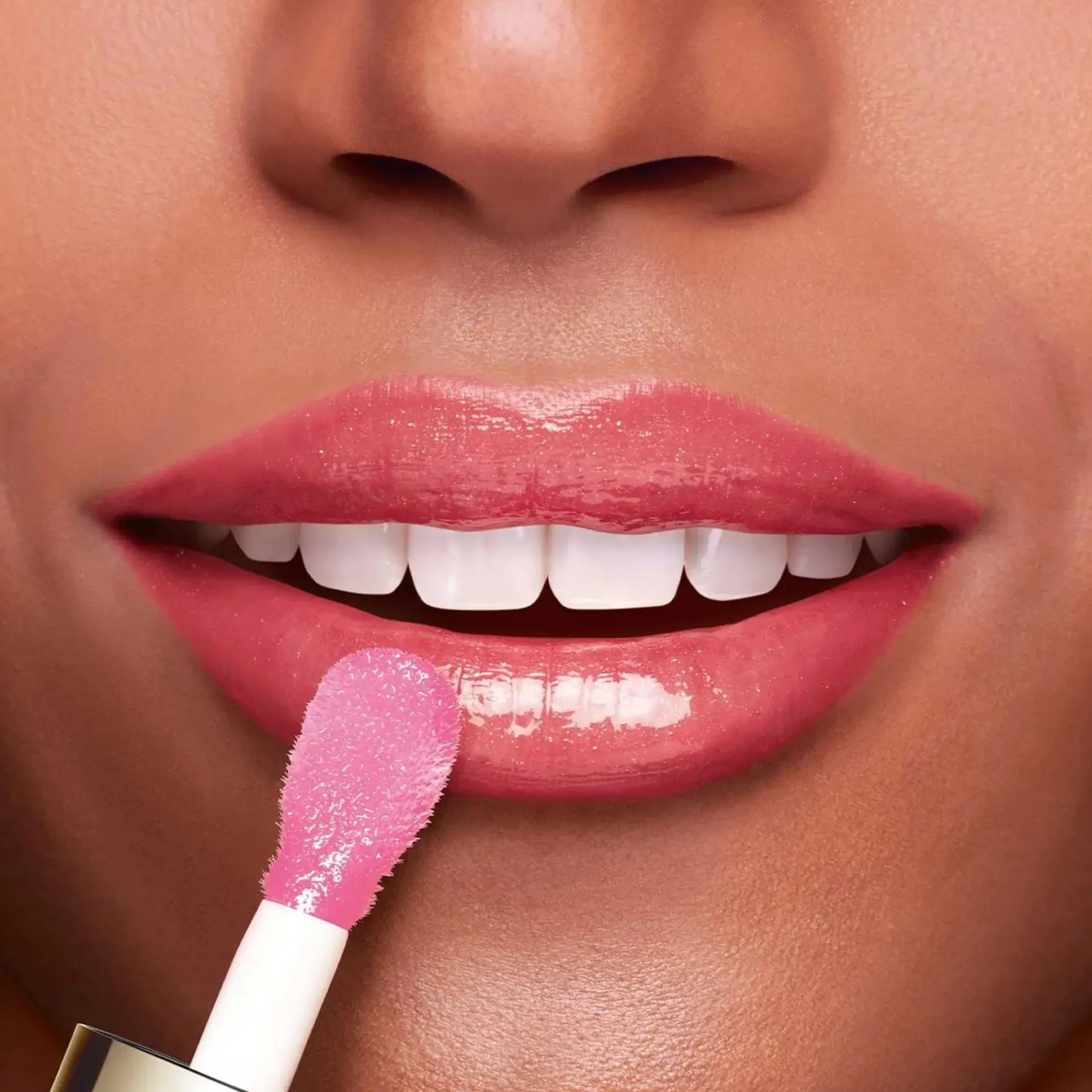 Clarins Huulimeikit<Lip Comfort Oil huuliöljy 7 ml