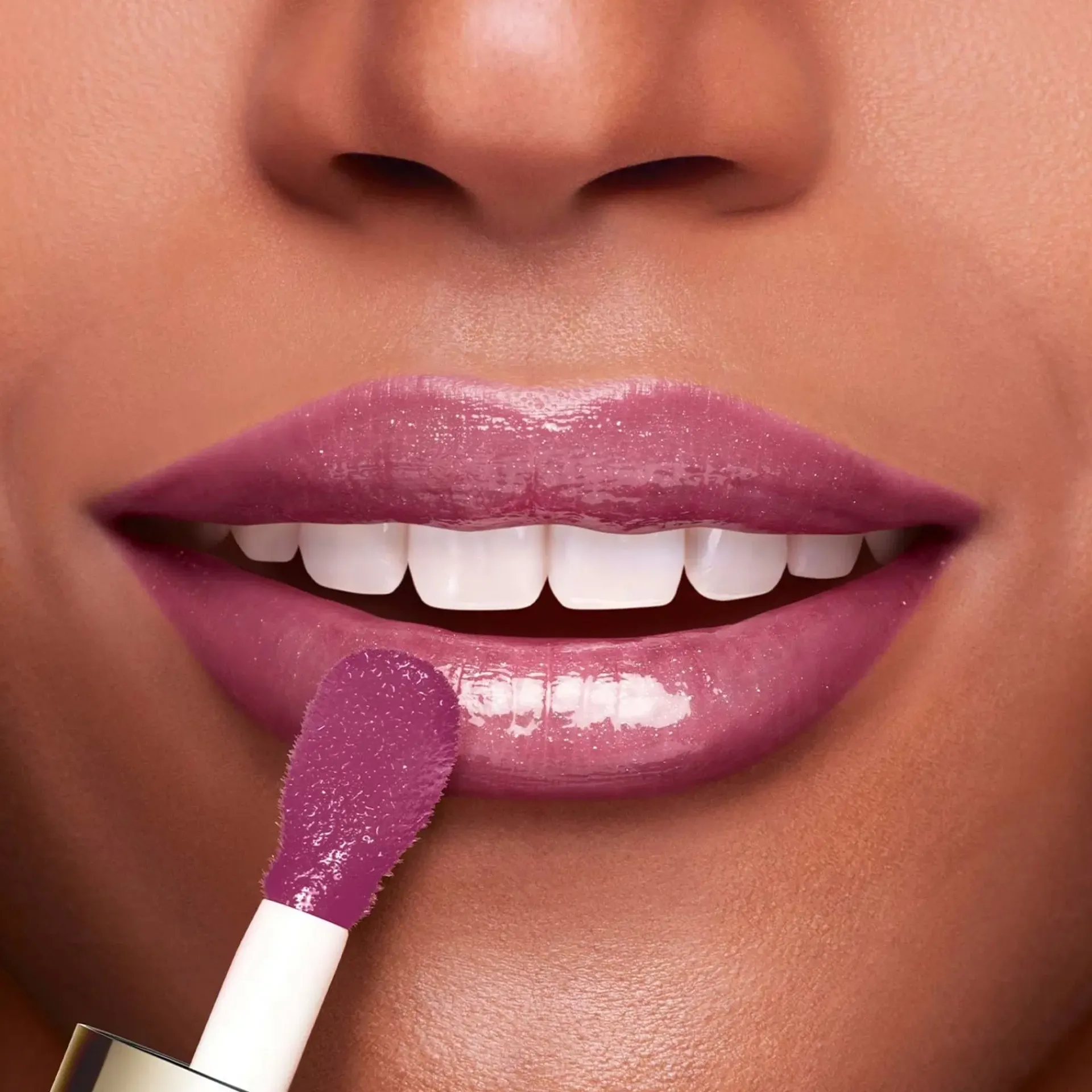 Clarins Huulimeikit<Lip Comfort Oil huuliöljy 7 ml