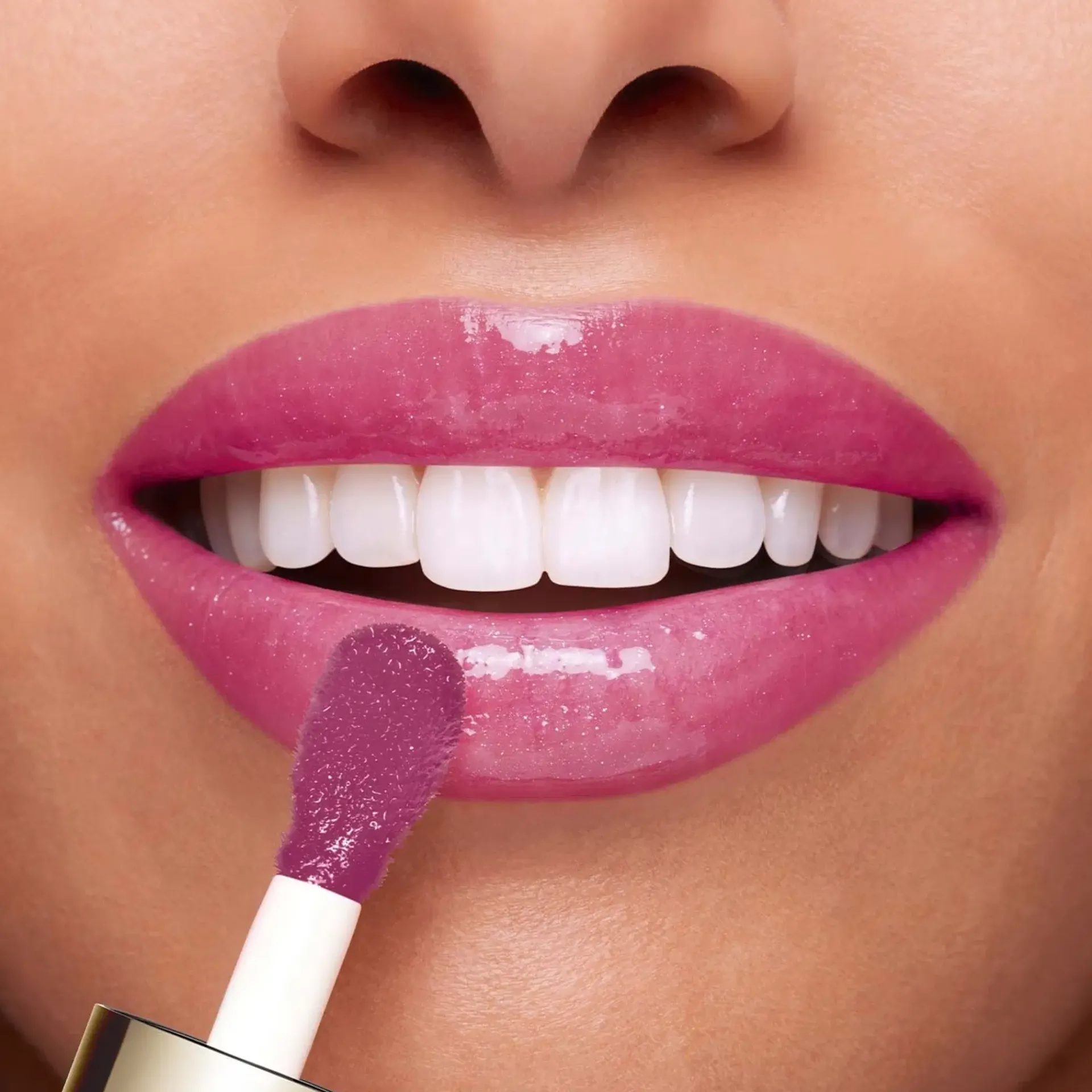 Clarins Huulimeikit<Lip Comfort Oil huuliöljy 7 ml