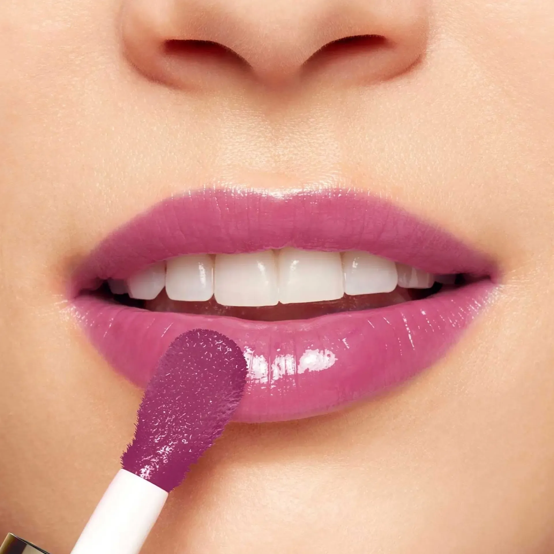 Clarins Huulimeikit<Lip Comfort Oil huuliöljy 7 ml