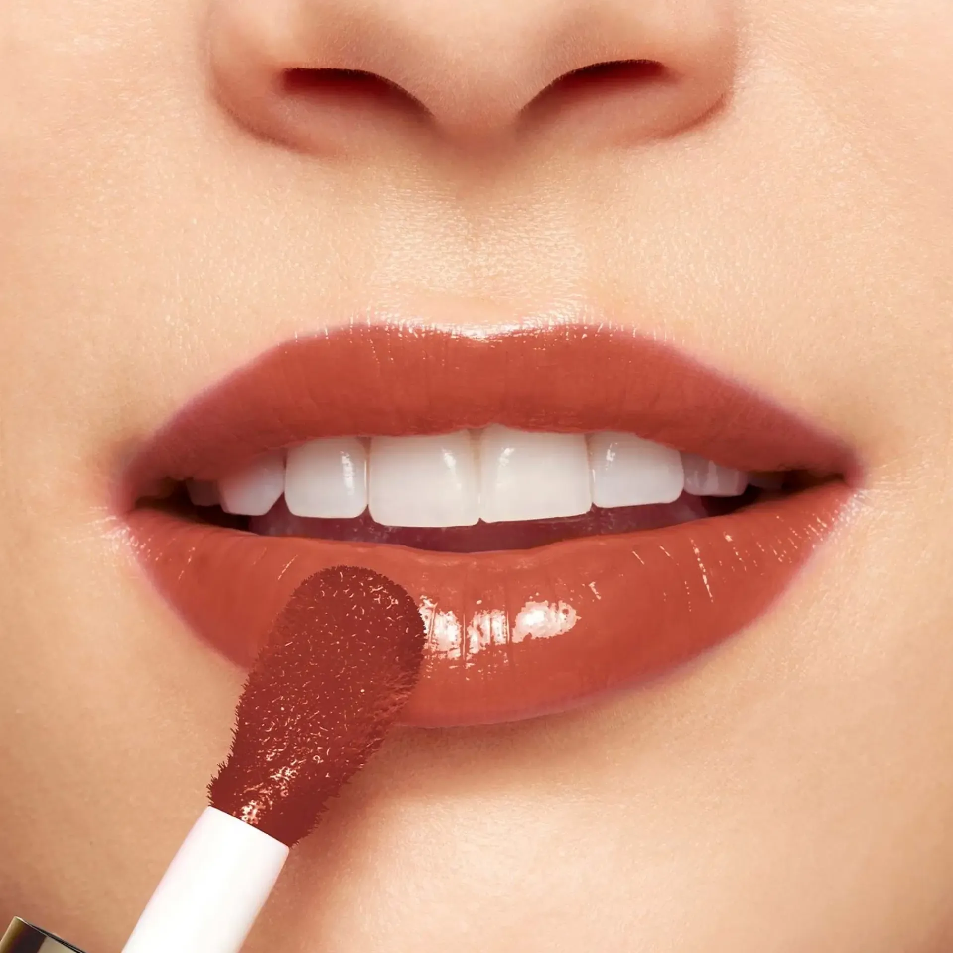 Clarins Huulimeikit<Lip Comfort Oil huuliöljy 7 ml