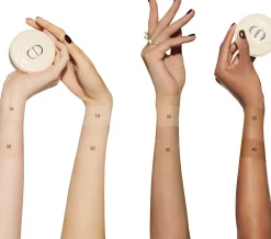 DIOR Kasvomeikit<skin forever cushion poudre irtopuuteri 10g