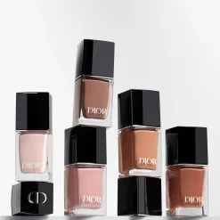 DIOR Kynsimeikit Ja Kynsienhoito<Vernis Nail Polish with Gel Effect and Couture Color kynsilakka 10 ml