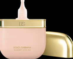 Dolce u0026 Gabbana Kasvomeikit<Dolce & Gabbana Blueberry Nutri-Tint meikkivoide 30 ml