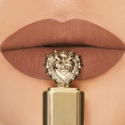 Dolce u0026 Gabbana Huulimeikit<Dolce & Gabbana Everkiss Soft Matte Liquid Lipstick huulipuna 5 ml