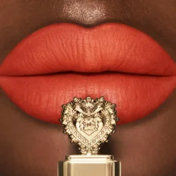 Dolce u0026 Gabbana Huulimeikit<Dolce & Gabbana Everkiss Soft Matte Liquid Lipstick huulipuna 5 ml