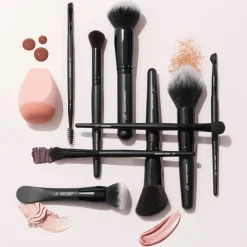 e.l.f. Meikkisiveltimet Ja -Välineet<cosmetics Ten Out Of Ten Brush Set meikkisivellinsetti