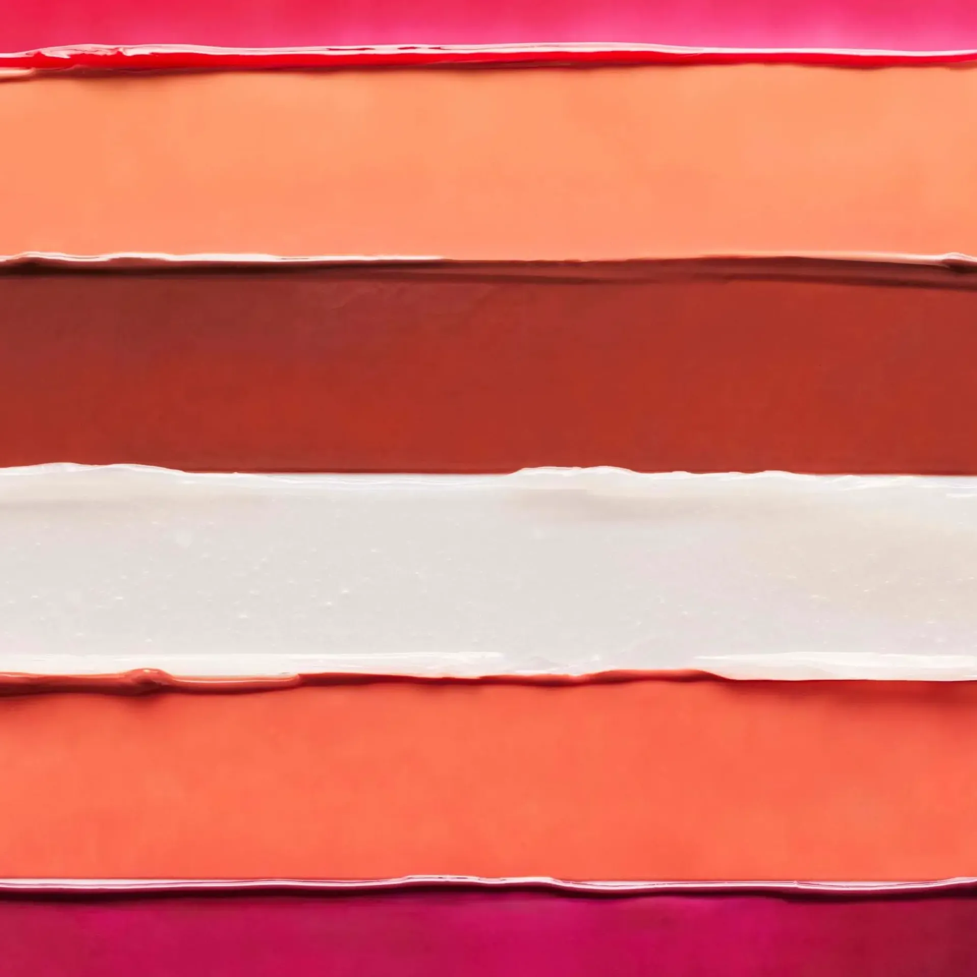 e.l.f. Huulimeikit<Pout Clout Lip Plumping Pen sävytetty huulikiilto 2 g