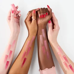 Essence Kasvomeikit<baby got blush 50 cherry cherry baby 5.5 g