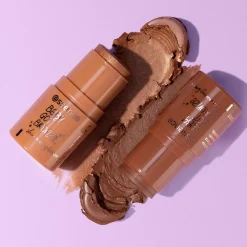 Essence Kasvomeikit<BABY GOT BRONZE shimmering bronzer 5.5 g
