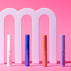 Essence Silmämeikit<COLOUR it! liquid eyeliner nestemäinen rajauskynä 3 ml