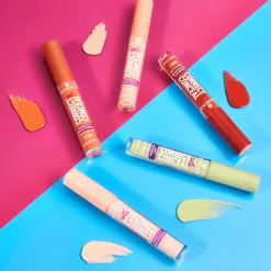 Essence Kasvomeikit<CORRECT & CONCEAL under eye brightening concealer peitevoide silmänalusille 3,5 ml