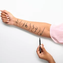 Essence Silmämeikit<24ever ink liner 01 Intense Black 1.2 ml