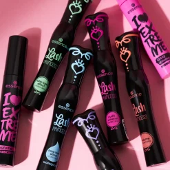 Essence Silmämeikit<I LOVE EXTREME volume mascara 01 12 ml