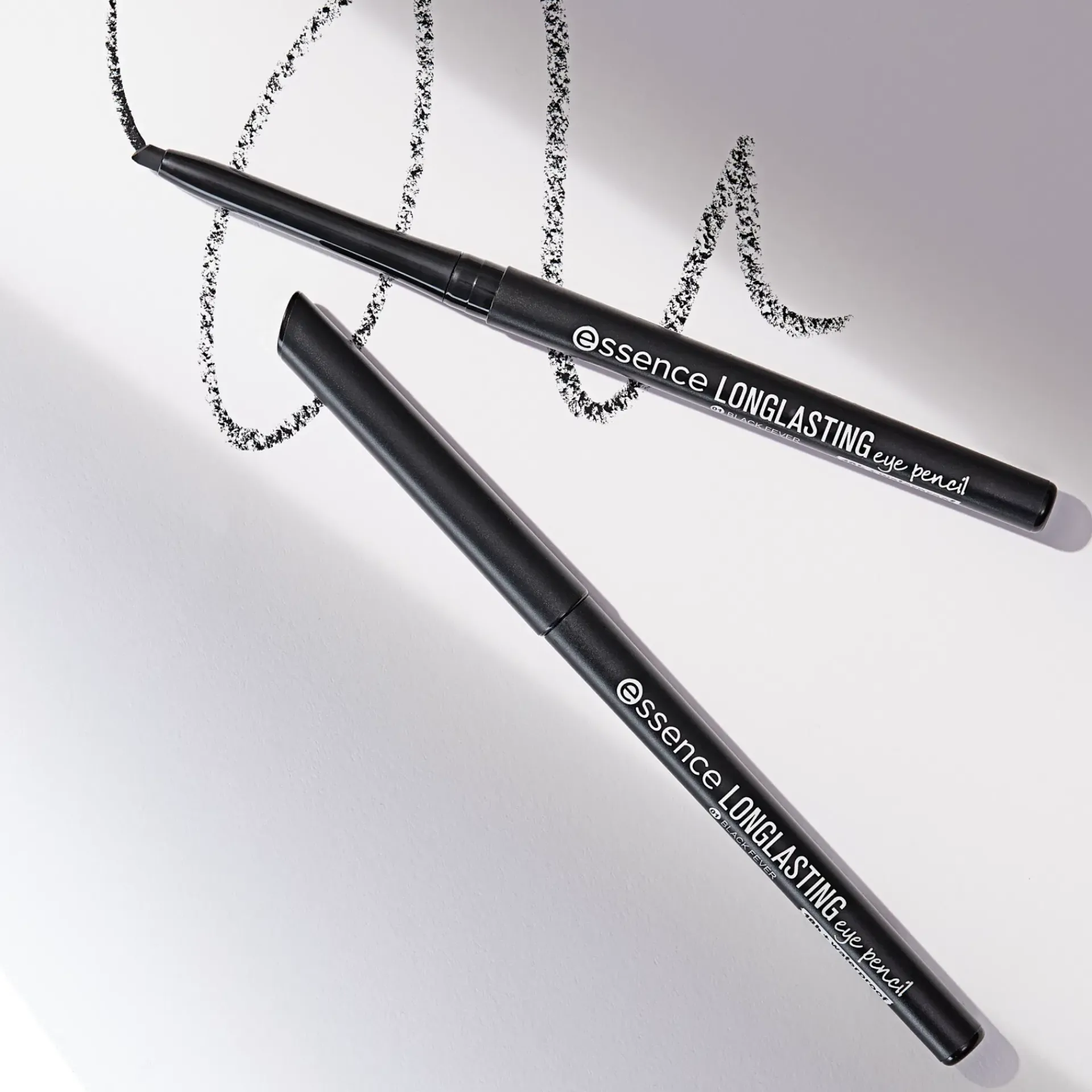 Essence Silmämeikit<LONG-LASTING eye pencil silmänrajauskynä 0,28 g