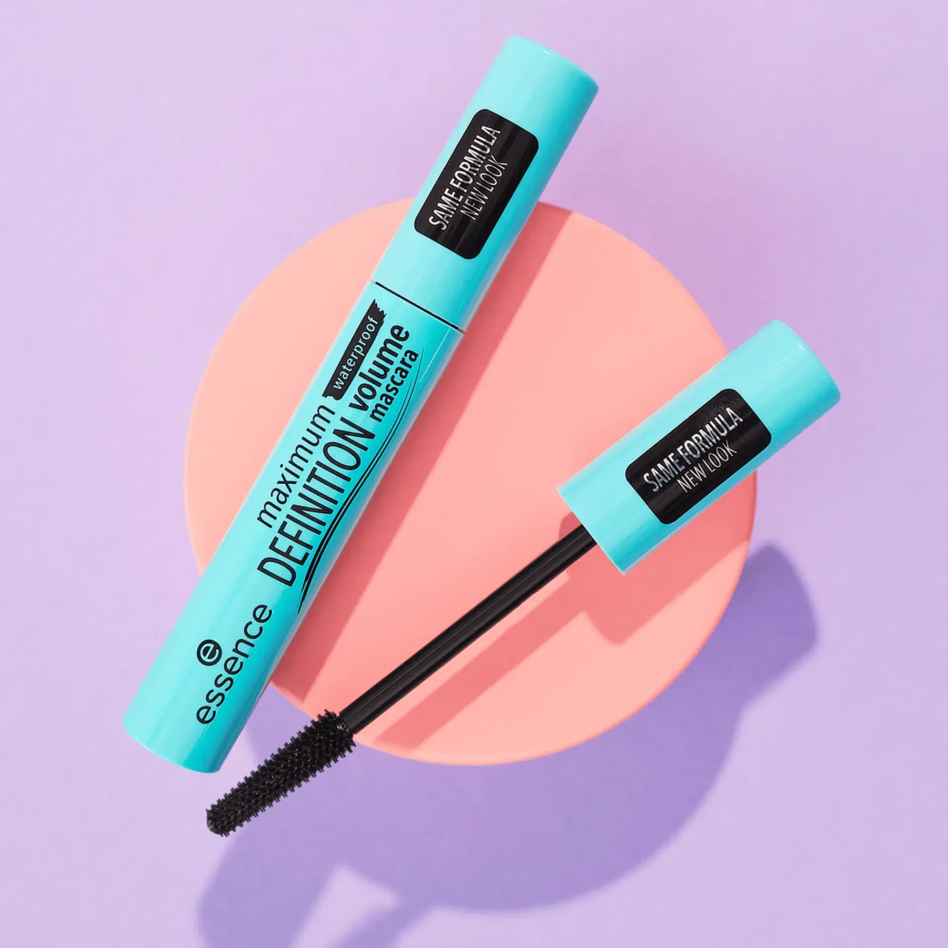 Essence Silmämeikit<maximum DEFINITION waterproof volume mascara 8 ml