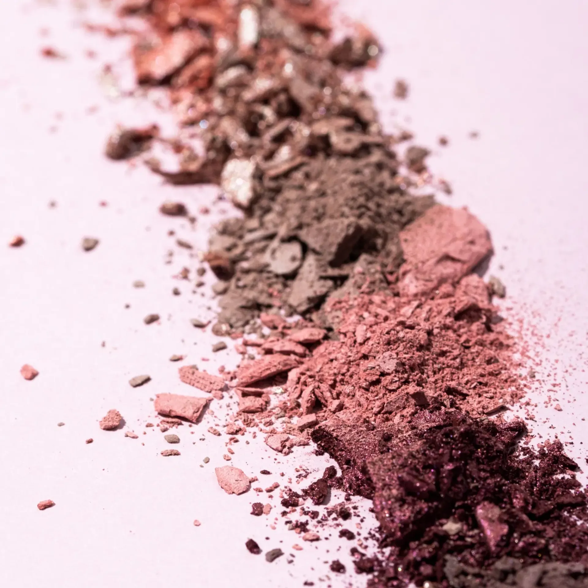 Essence Silmämeikit<the ROSE edition eyeshadow palette 20 Lovely In Rose 10 g