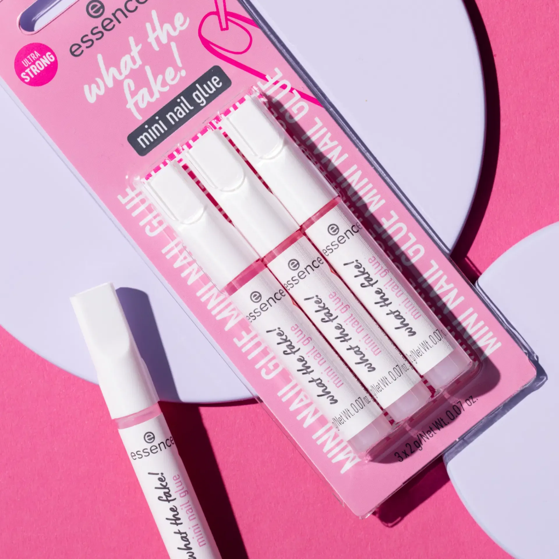 Essence Kynsimeikit Ja Kynsienhoito<what the fake! mini nail glue 01 6 g