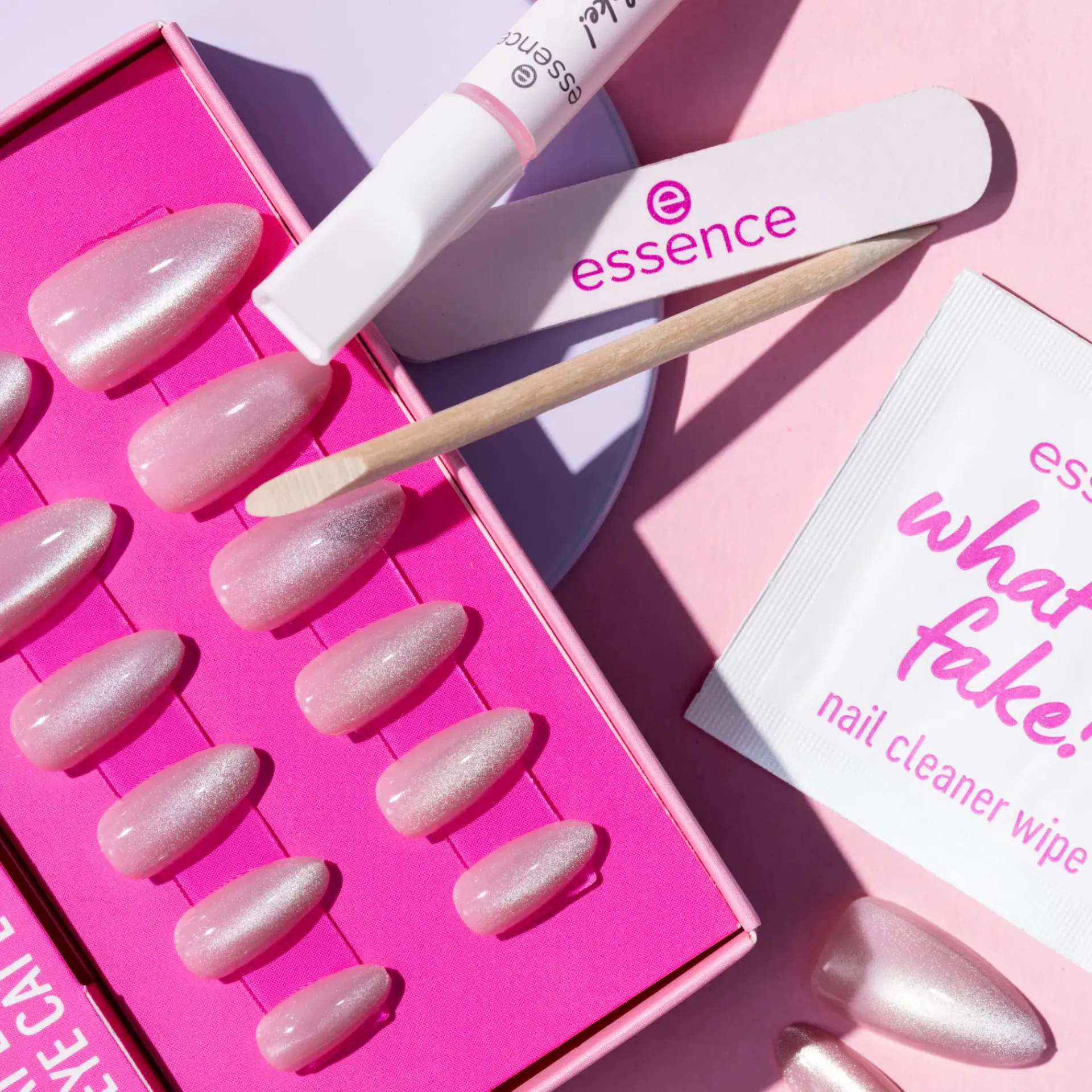 Essence Meikkipakkaukset|Kynsimeikit Ja Kynsienhoito<what the fake! PRESS-ON NAILS manicure set 02 CAT EYE 28 st