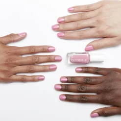 essie Kynsimeikit Ja Kynsienhoito<expr 200 in the time zone kynsilakka 10ml