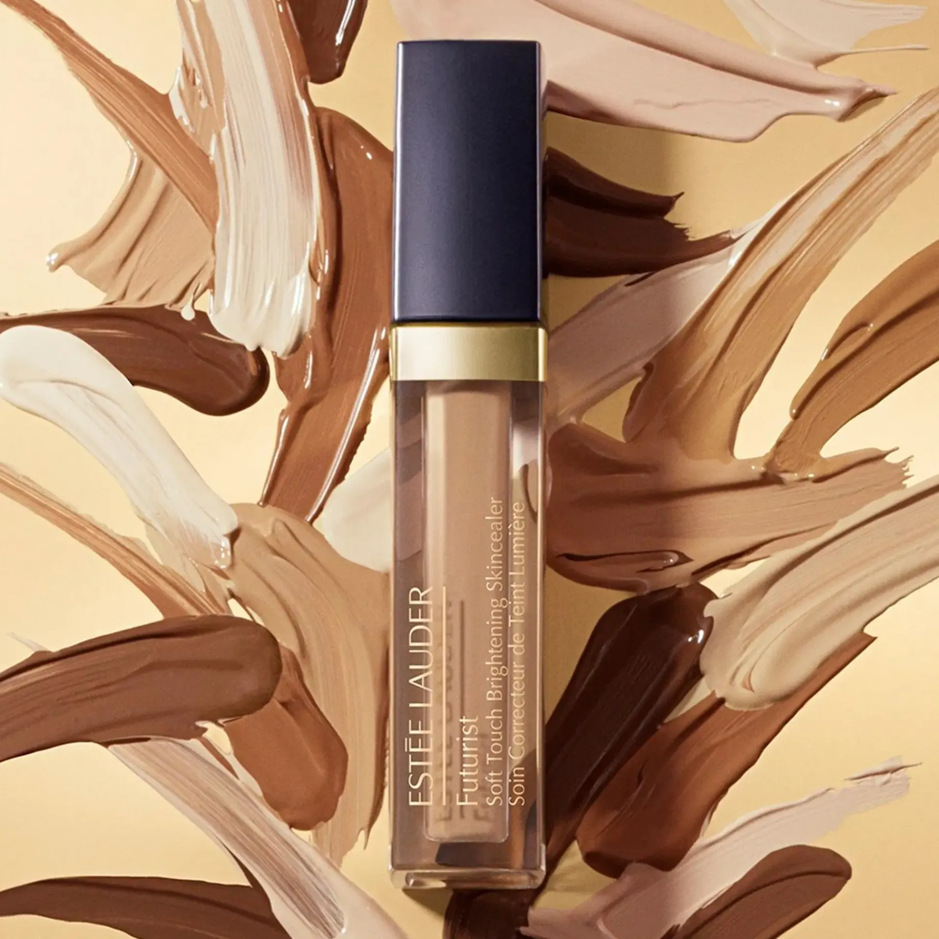 Estée Lauder Kasvomeikit<Futurist Soft Touch Brightening Skincealer peitevoide 6 ml