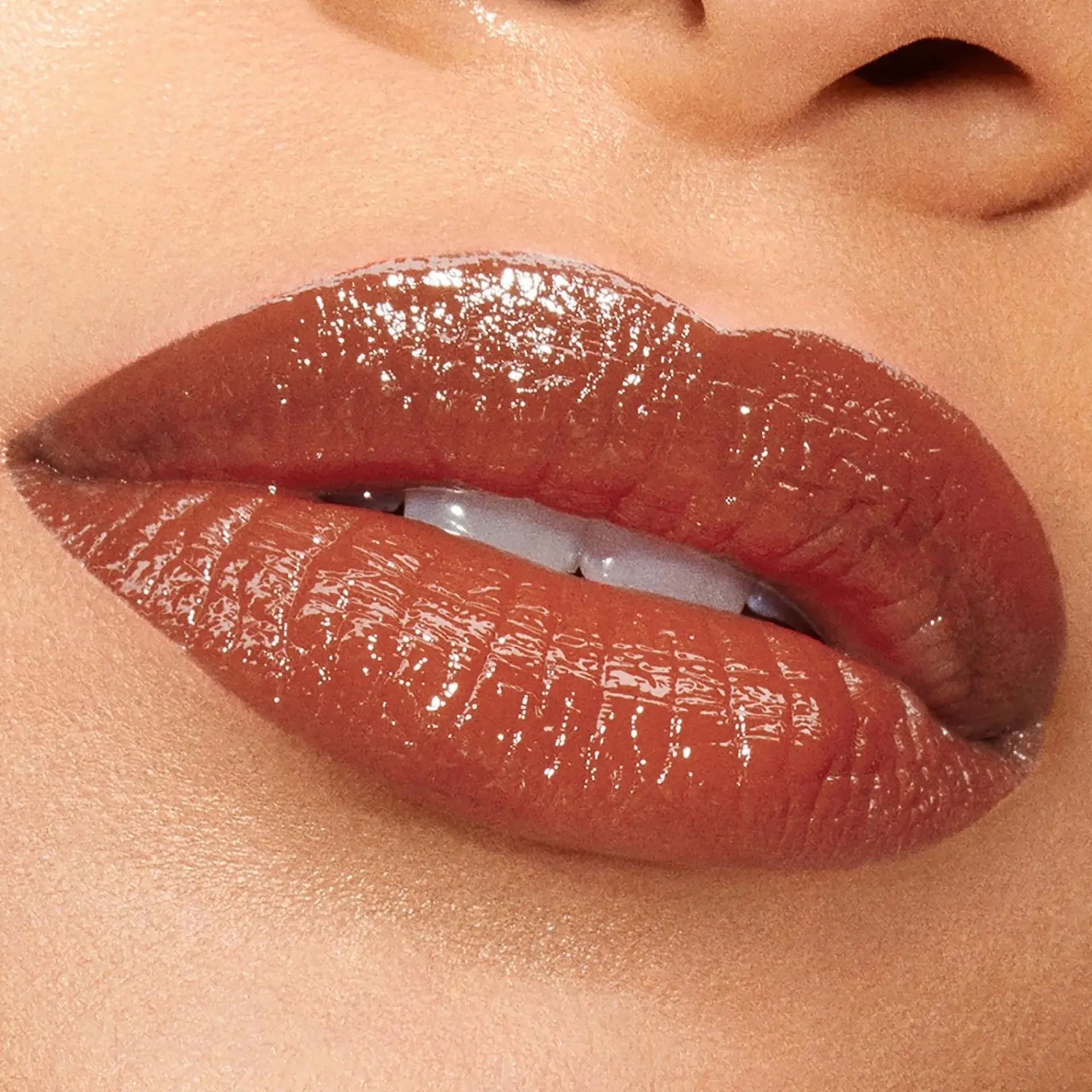 Estée Lauder Huulimeikit<Pure Color Explicit Shine Lipstick huulipuna 0,7 g