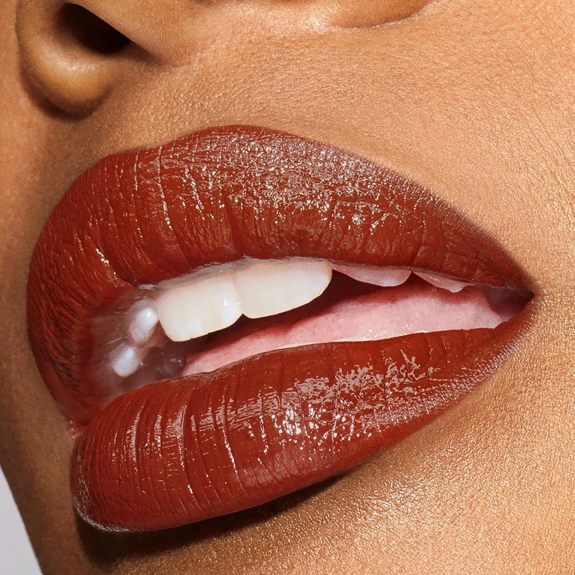 Estée Lauder Huulimeikit<Pure Color Explicit Shine Lipstick huulipuna 0,7 g