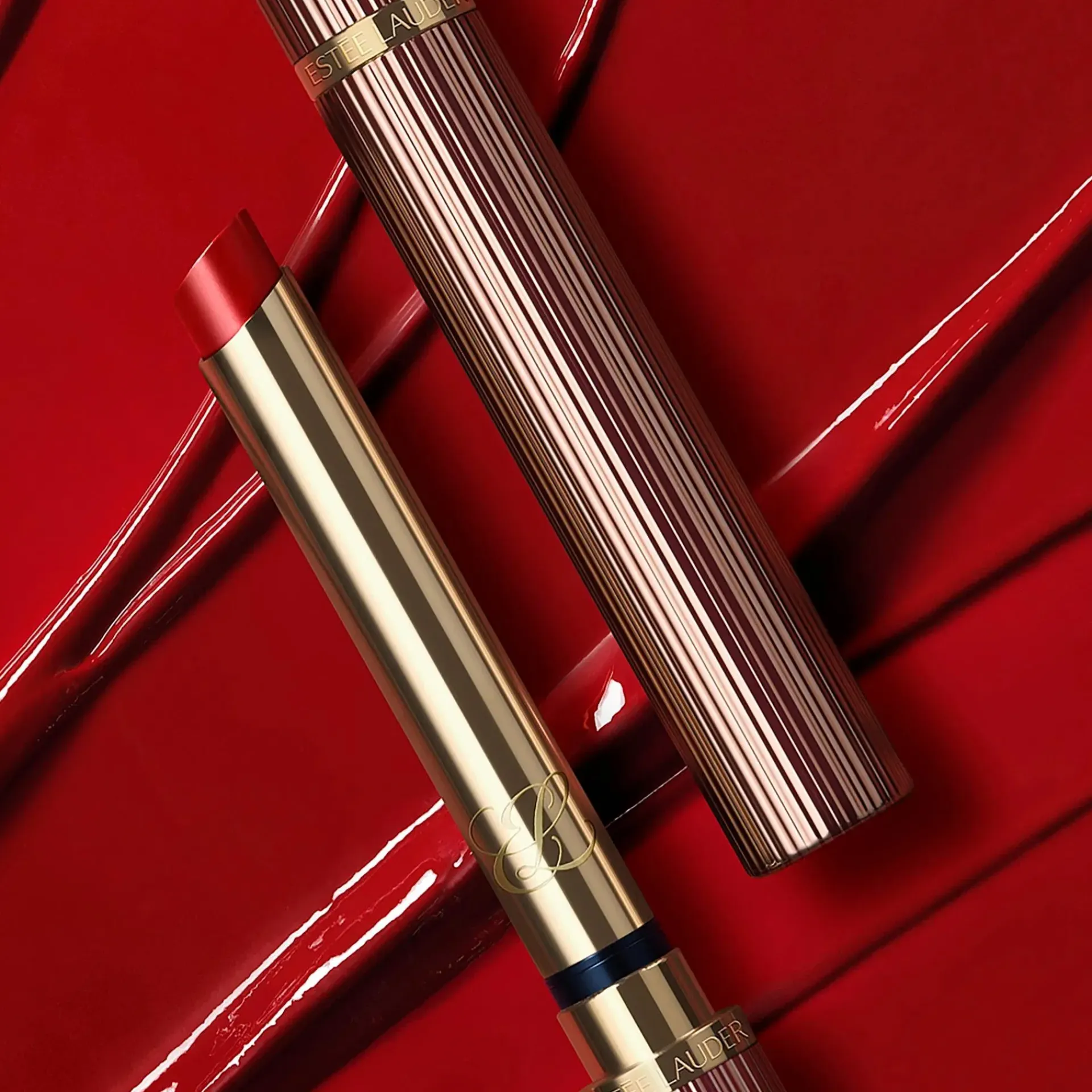 Estée Lauder Huulimeikit<Pure Color Explicit Shine Lipstick huulipuna 0,7 g