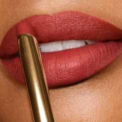 Estée Lauder Huulimeikit<Pure Color Explicit Vellum Matte Lipstick huulipuna 0,7 g