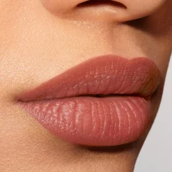 Estée Lauder Huulimeikit<Pure Color Explicit Vellum Matte Lipstick huulipuna 0,7 g
