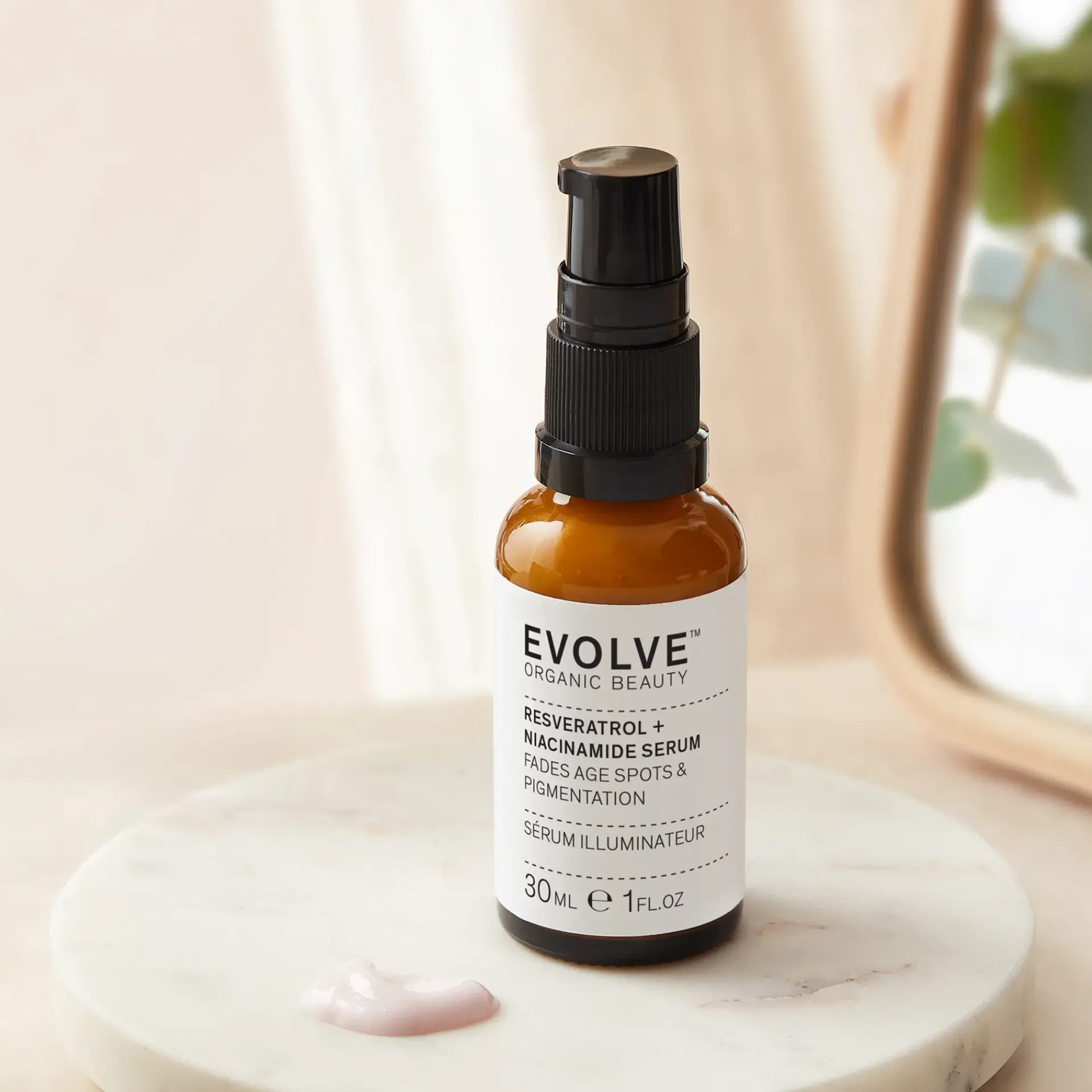 Evolve Organic Beauty Ihotyypit|Ihonhoito<Resveratrol + Niacinamide Seerumi 30ml