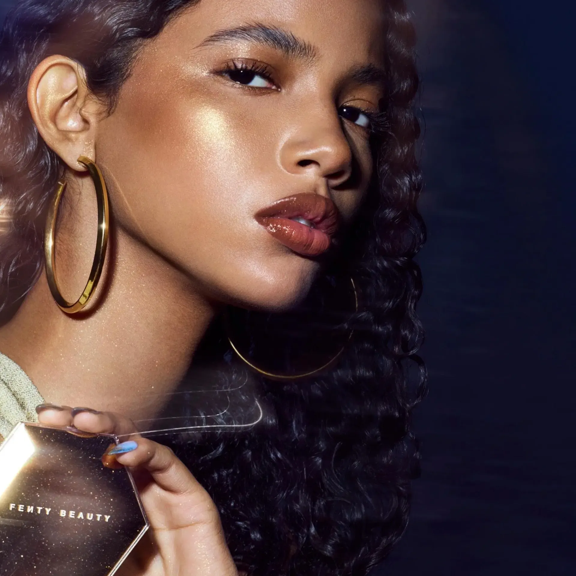 Fenty Beauty Kasvomeikit<Diamond Bomb All Over Diamond Veil hohdepuuteri 8 g