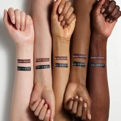 Fenty Beauty Silmämeikit<Flyliner Longwear Liquid Eyeliner nestemäinen silmänrajausväri 0,55 ml