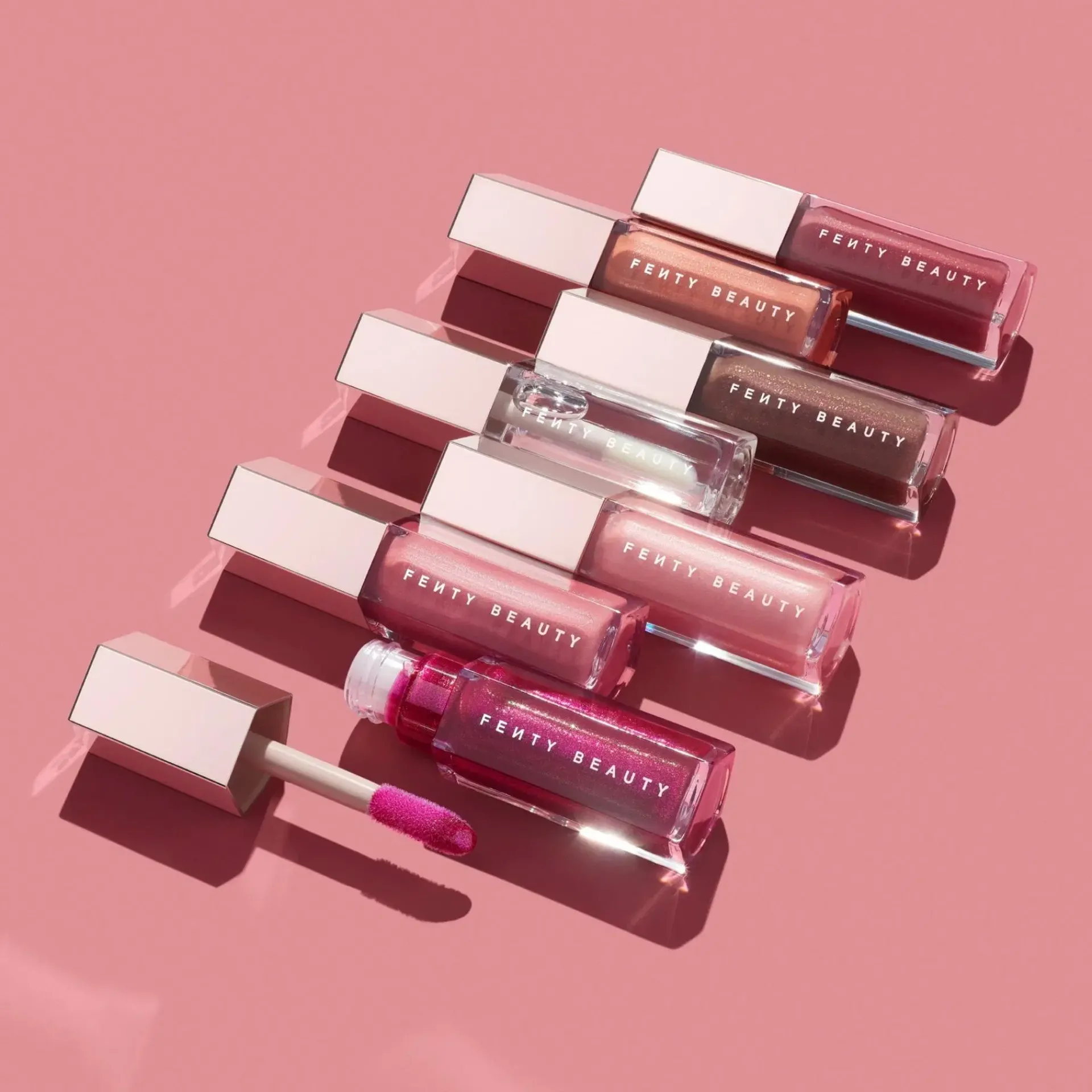 Fenty Beauty Huulimeikit<Gloss Bomb Universal Lip Luminizer huulikiilto 9 ml