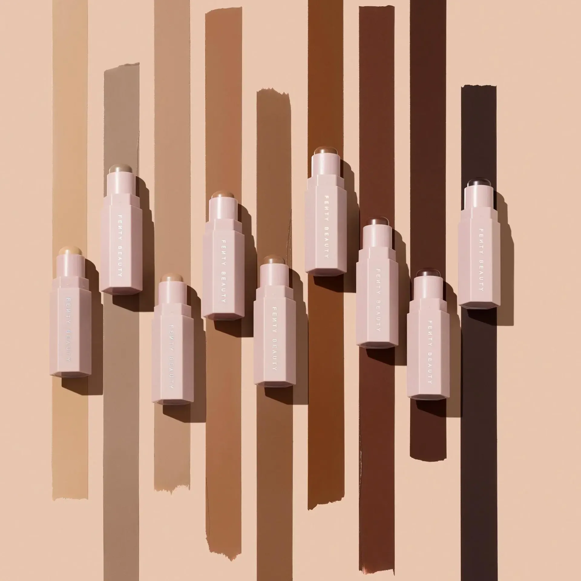 Fenty Beauty Kasvomeikit<Match Stix Matte Contour Skinstick varjostuspuikko 7,1 g