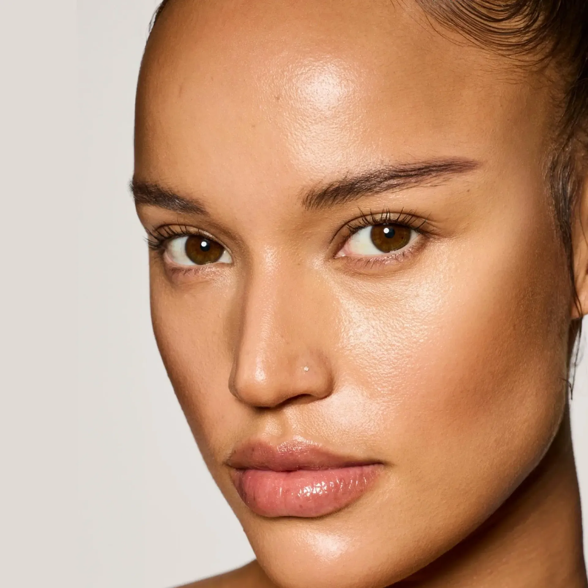 Fenty Beauty Kasvomeikit<Match Stix Matte Contour Skinstick varjostuspuikko 7,1 g