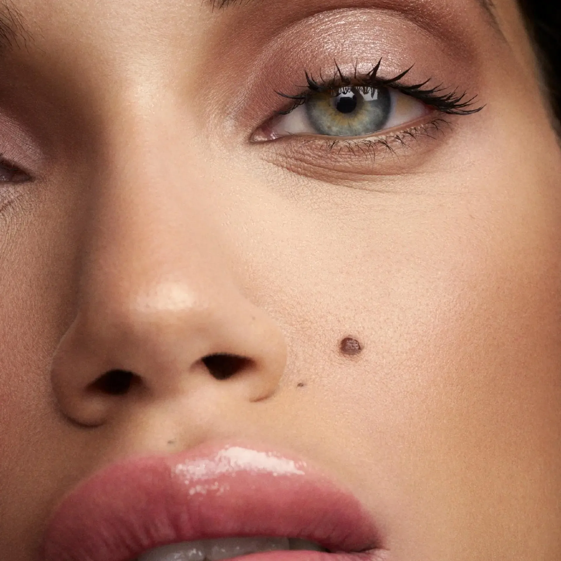 Fenty Beauty Silmämeikit<Shadowstix Eyeshadow luomiväripuikko 1,6 g