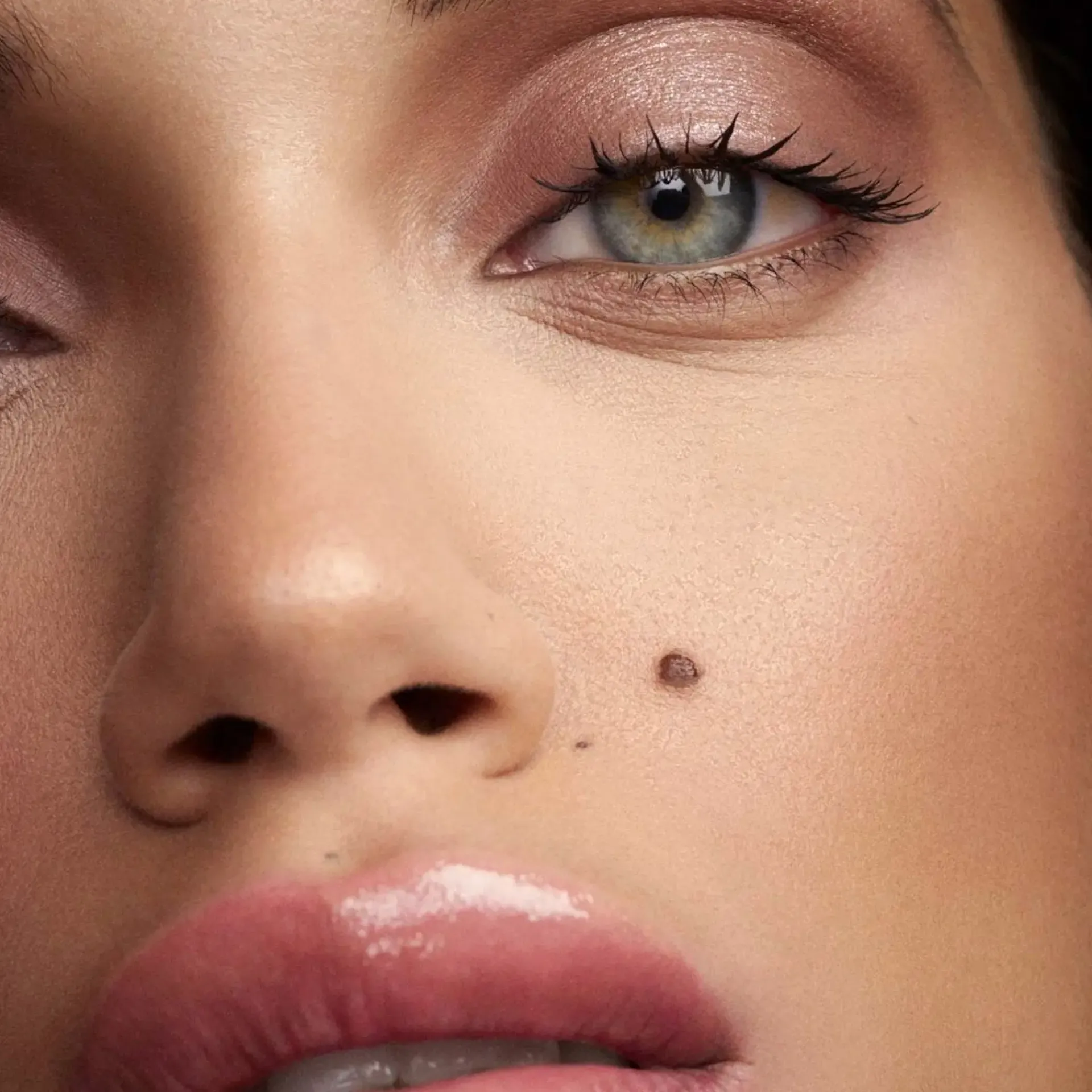 Fenty Beauty Silmämeikit<Shadowstix Eyeshadow luomiväripuikko 1,6 g