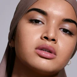 Fenty Skin Kasvojenhoito<Hydra Vizor Tint sävyttävä päivävoide 50 ml