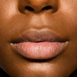 Fenty Skin Kasvojenhoito<Treatz Hydrating+Strengthening Lip Oil huuliöljy 5,6 ml