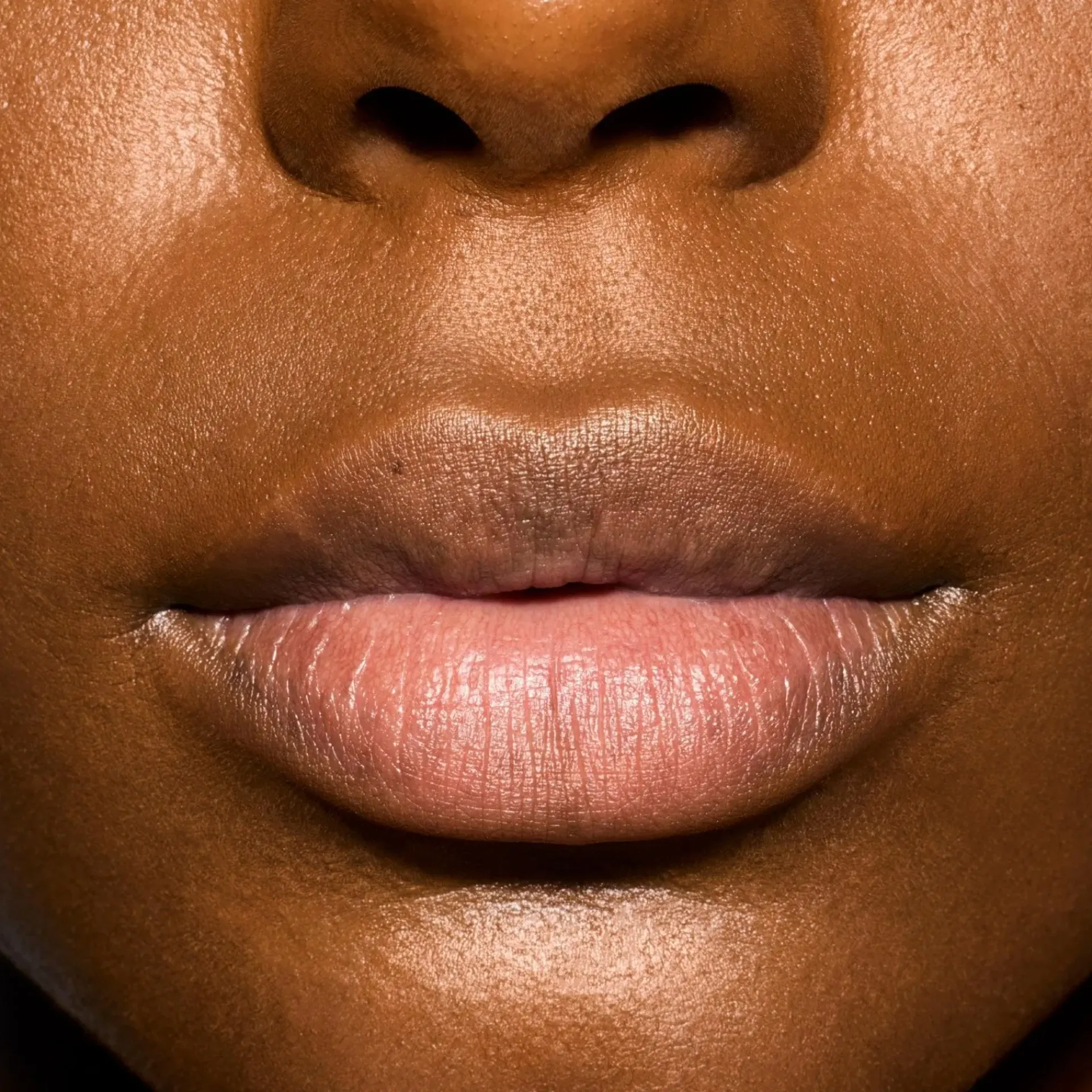 Fenty Skin Kasvojenhoito<Treatz Hydrating+Strengthening Lip Oil huuliöljy 5,6 ml