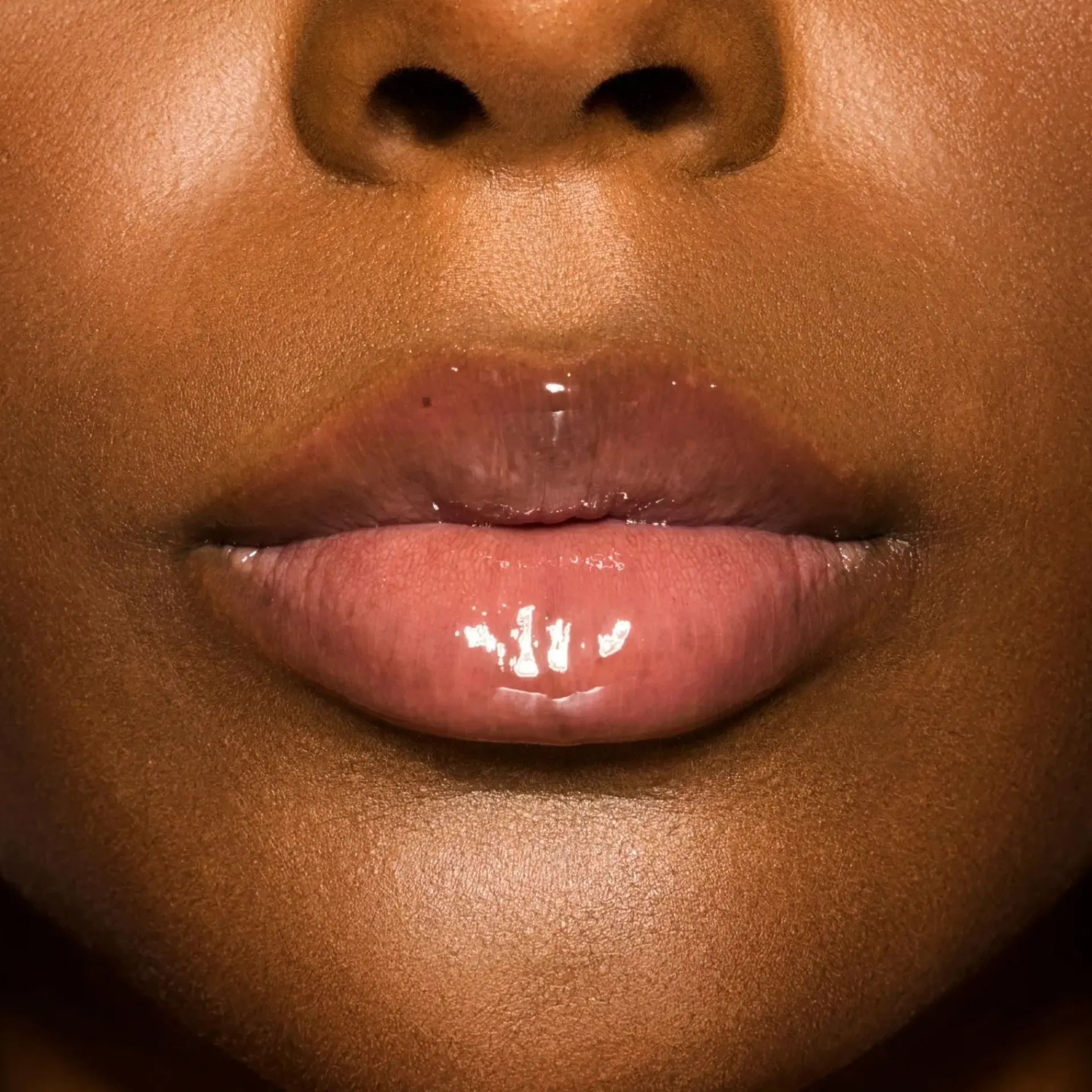 Fenty Skin Kasvojenhoito<Treatz Hydrating+Strengthening Lip Oil huuliöljy 5,6 ml