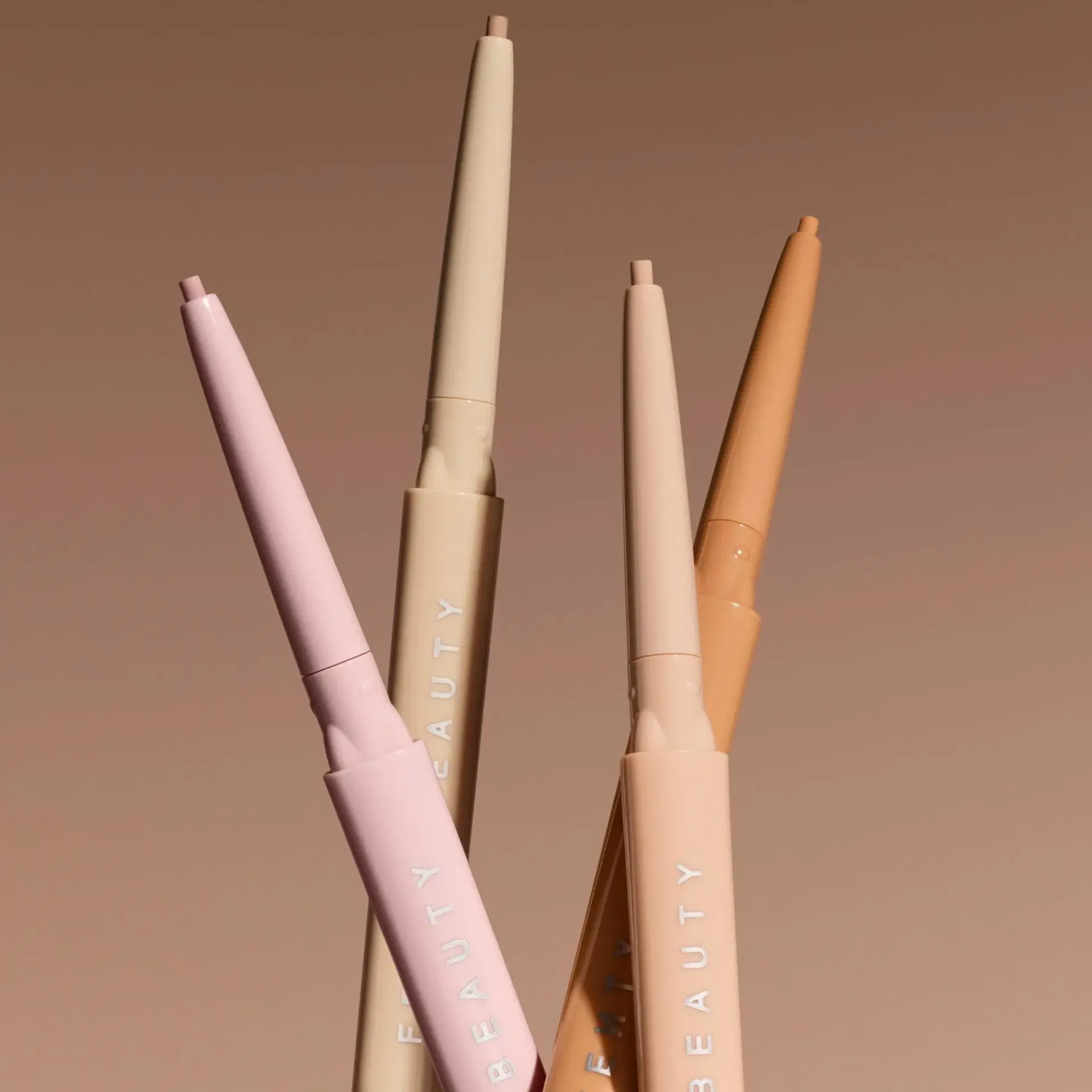 Fenty Beauty Silmämeikit<Fine Linez Lash Line-Enhancing Eyeliner silmänrajauskynä 0.1 gr